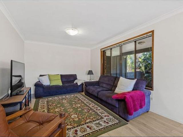 Townhouse for rent in Fernbrook, Queensland