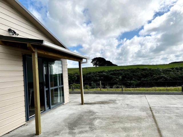 House for rent in Awhitu, Oroua County