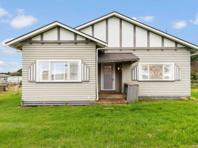 House for rent in Awhitu