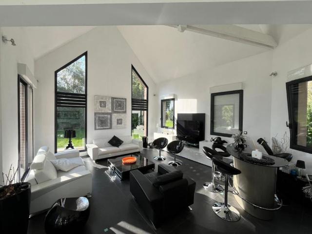 Maison vente à Cambrai, Awoingt