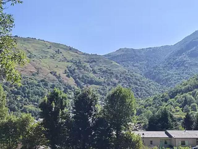 Terrain vente à Rufat, Ax-les-Thermes