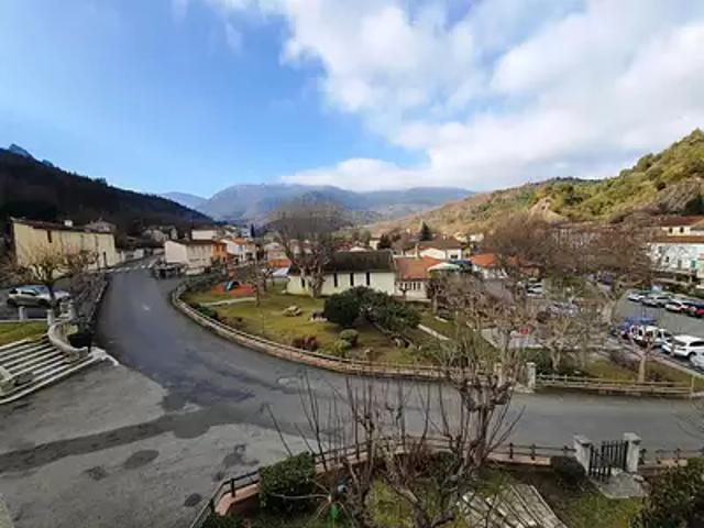Maison vente à Limoux, Axat