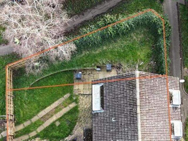 House for sale in Northampton, Northamptonshire