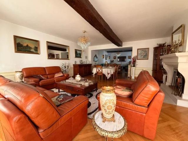Maison vente à Laon, Crépy