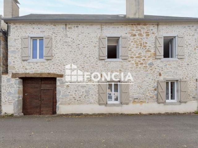 Maison vente à Oloron-Sainte-Marie, Escou