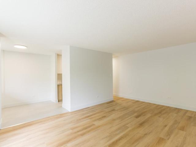 Apartment for rent in Wedgewood, Alberta