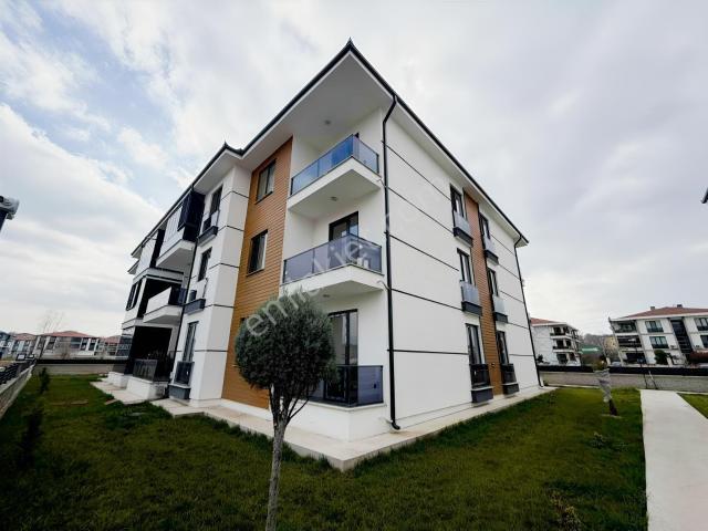 Arifiye, Sakarya içerisinde satılık mülk