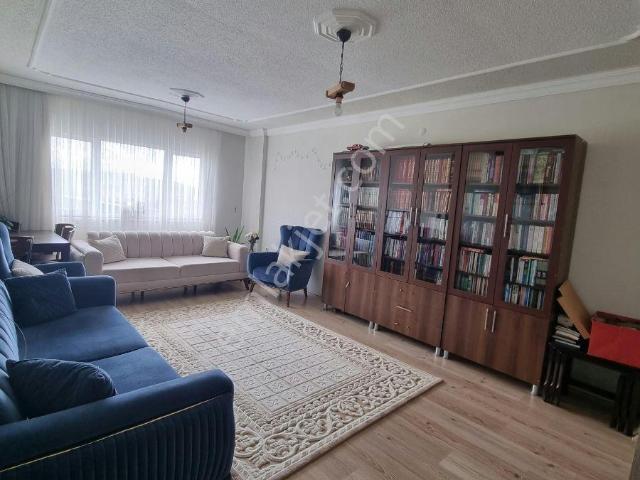 Yeni Mahalle, Karesi içerisinde kiralık mülk