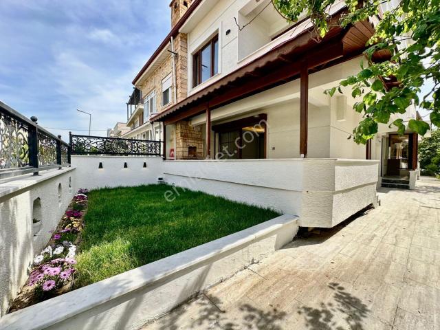 Akçay, Edremit içerisinde satılık Villa