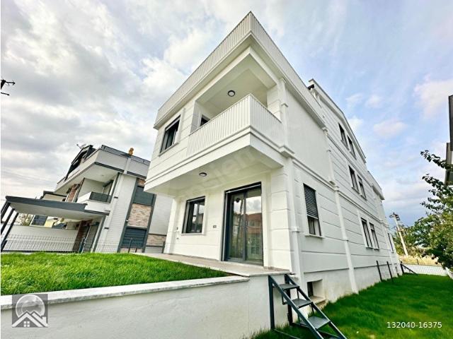 Edremit, Balikesir içerisinde satılık mülk