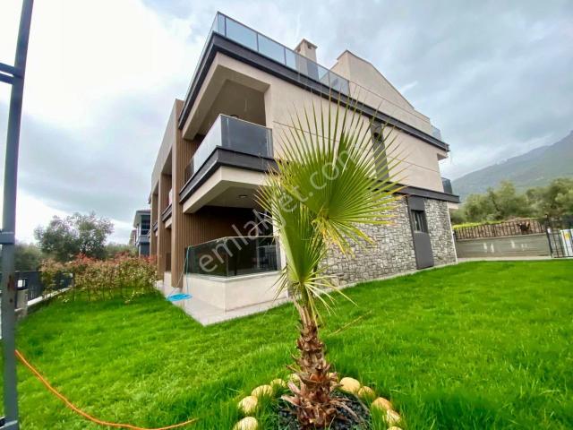 Edremit, Balikesir içerisinde satılık Villa