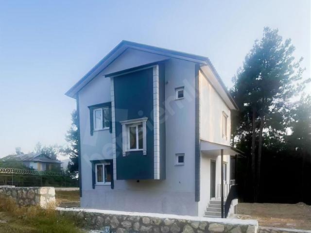 Kale, Çamlıyayla içerisinde satılık Villa