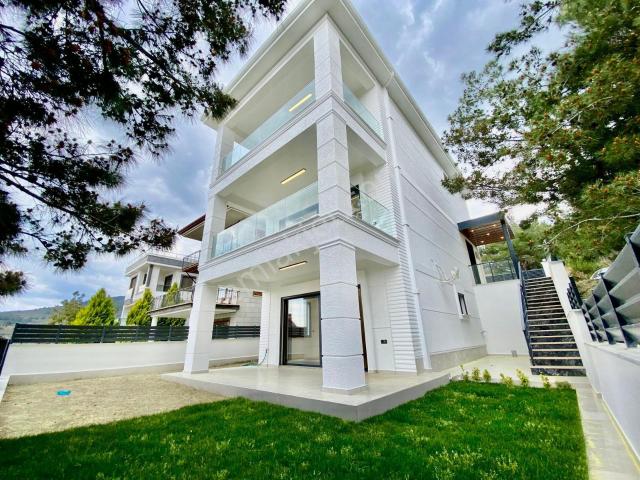 Edremit, Balikesir içerisinde satılık Villa