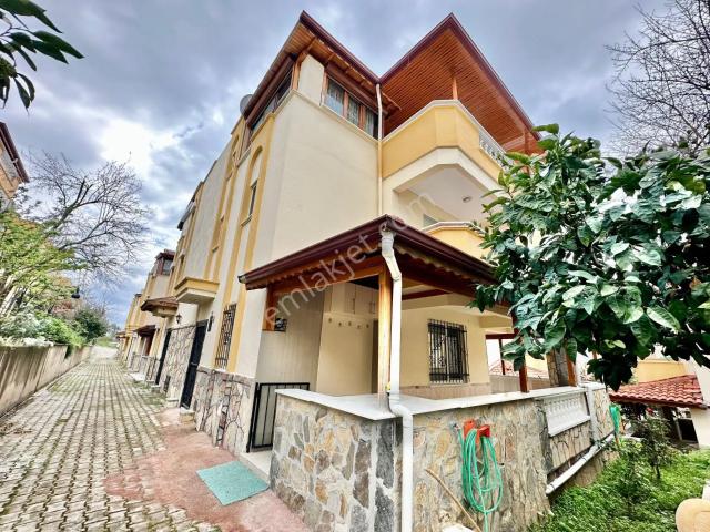 Edremit içerisinde satılık Villa