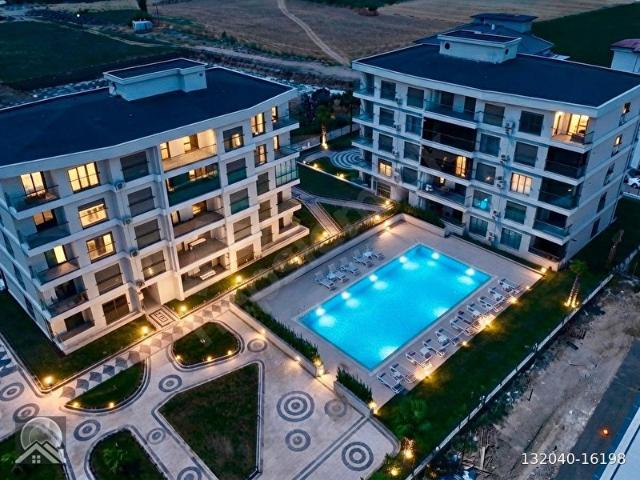 Burhaniye, Balikesir içerisinde satılık mülk