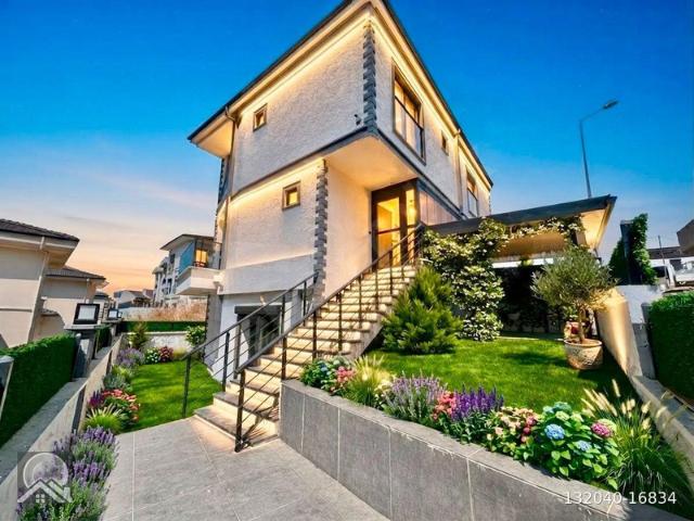İskele, Burhaniye içerisinde satılık Villa