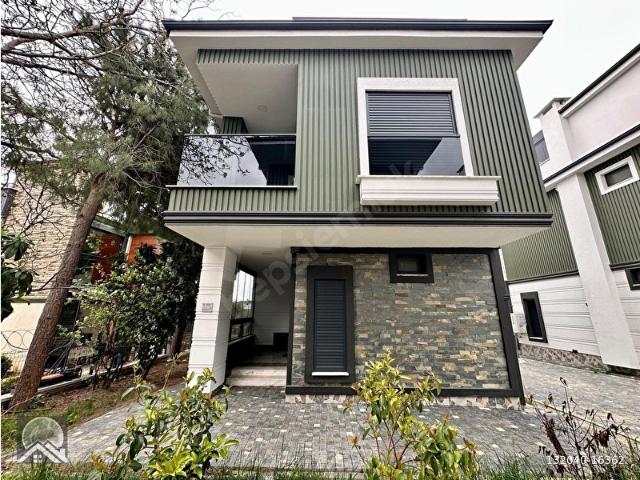 Edremit, Balikesir içerisinde satılık Villa