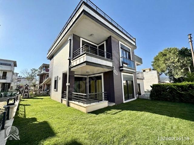 Edremit, Balikesir içerisinde satılık Villa