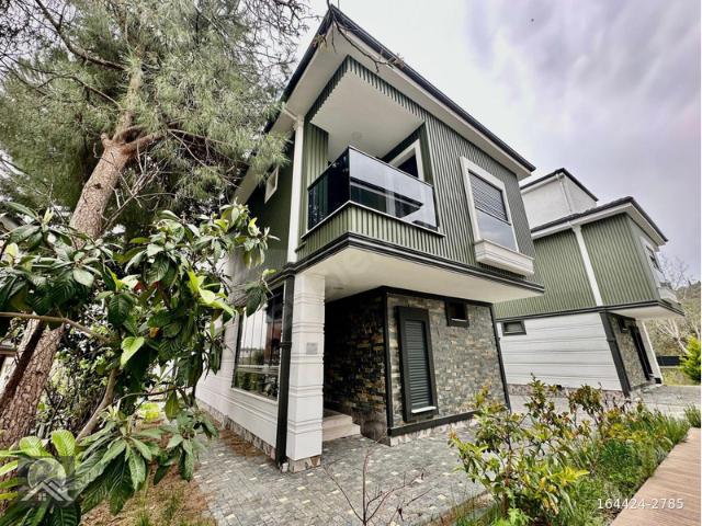 Edremit içerisinde satılık Villa