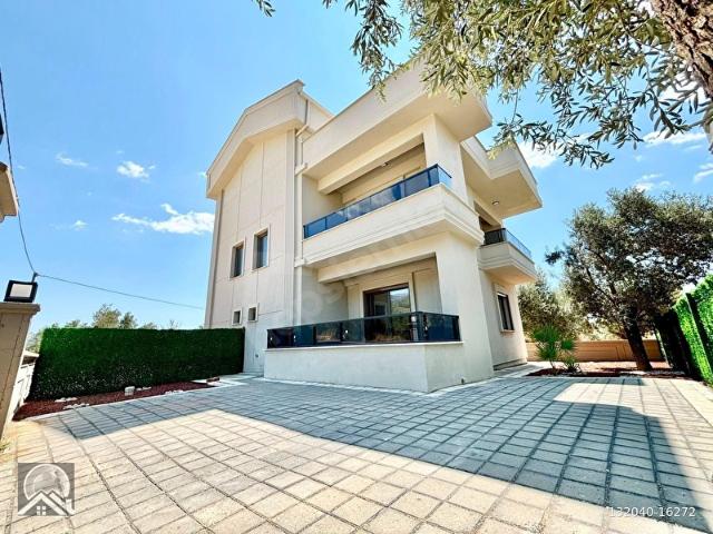 Edremit, Balikesir içerisinde satılık Villa