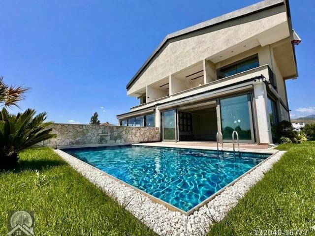 Hamidiye, Edremit içerisinde satılık Villa
