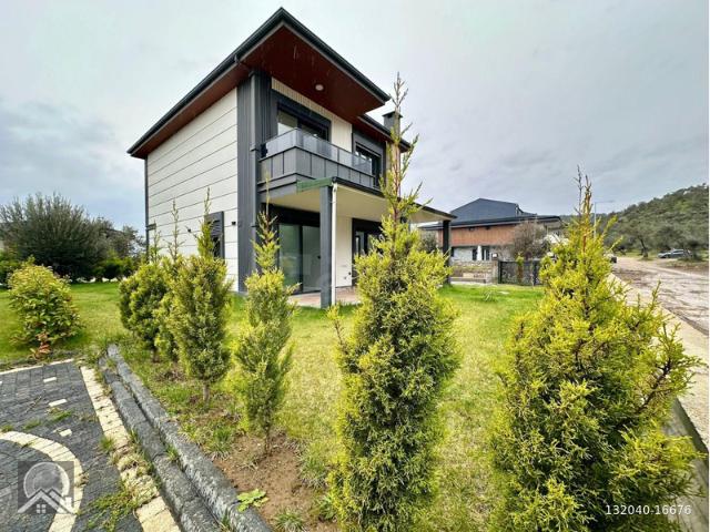 Güre, Edremit içerisinde satılık Villa