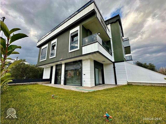 Edremit, Balikesir içerisinde satılık Villa