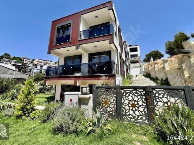 Balıkesir, Karesi içerisinde satılık Villa
