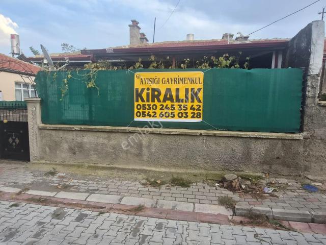 Gazi, Akşehir içerisinde kiralık Villa