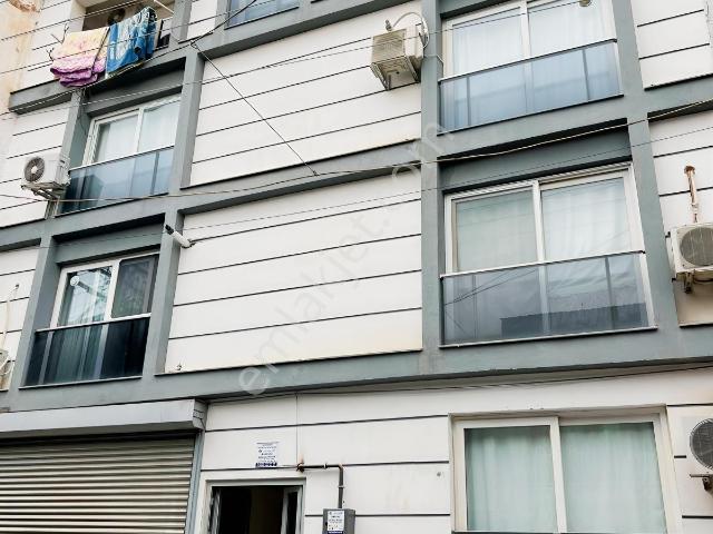 Bayrakli, İzmir içerisinde satılık mülk