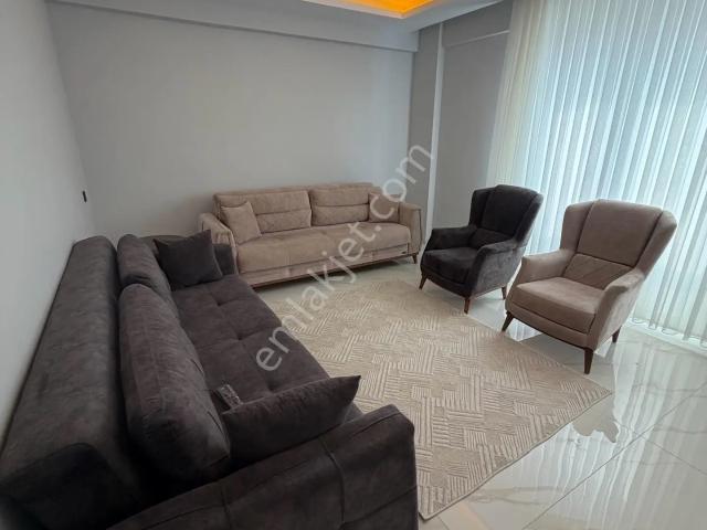 Çay içerisinde kiralık mülk