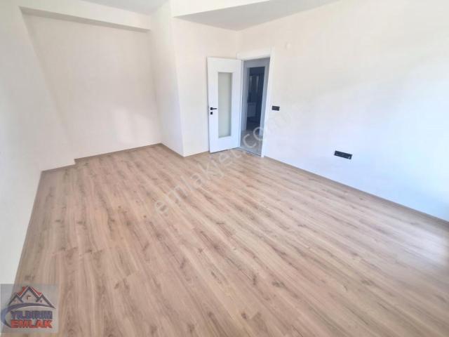 Çayirova, Kocaeli içerisinde satılık mülk