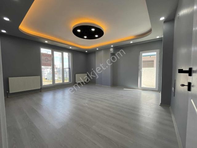 İnönü Mahallesi, Çayırova içerisinde kiralık mülk