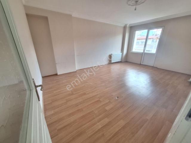 Özgürlük Mahallesi, Çayırova içerisinde kiralık mülk