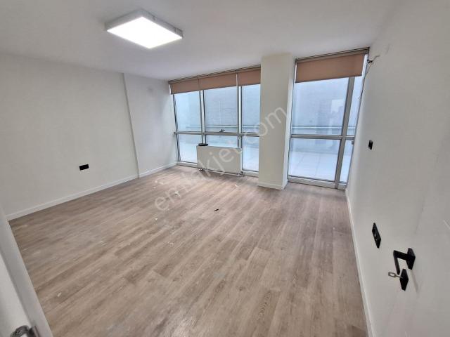 Özgürlük Mahallesi, Çayırova içerisinde kiralık mülk