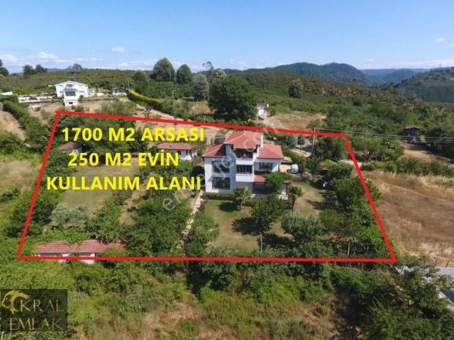 Akçakoca içerisinde satılık Villa