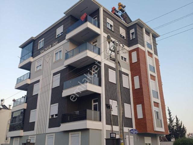 Kepez, Antalya içerisinde satılık mülk