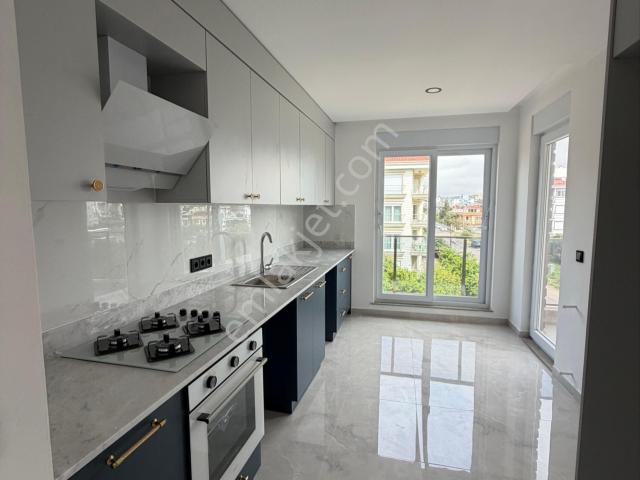 Kepez, Antalya içerisinde satılık mülk