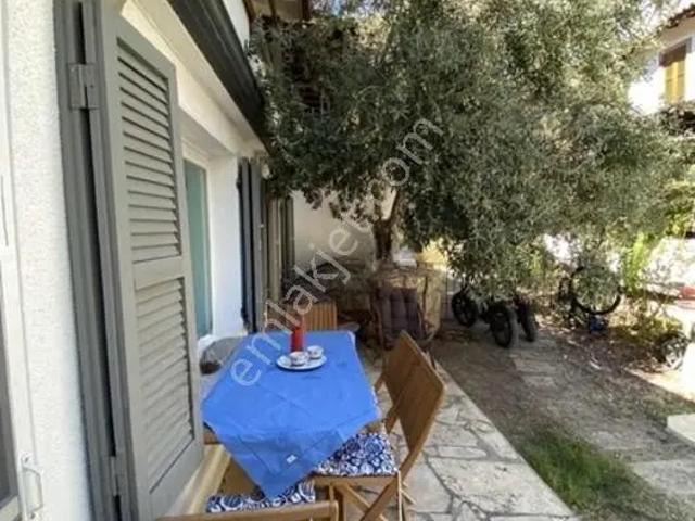 Sakarya Mahallesi, Çeşme içerisinde kiralık mülk