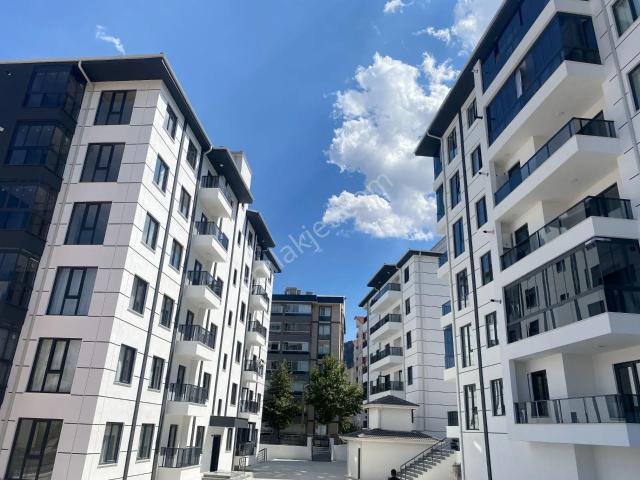Ayazmana Mahallesi, Isparta Merkez içerisinde satılık mülk