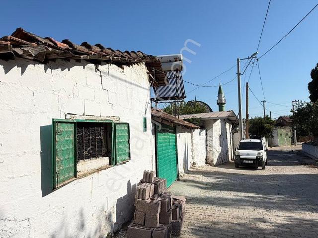Reisköy, Germencik içerisinde satılık Villa
