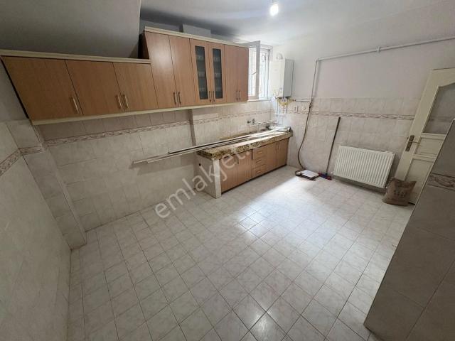 Sultangazi, İstanbul içerisinde kiralık mülk
