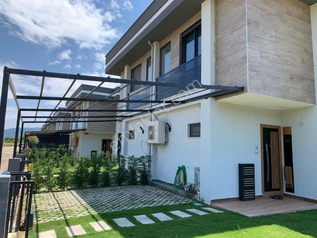 Kuşadasi, Aydin içerisinde satılık Villa