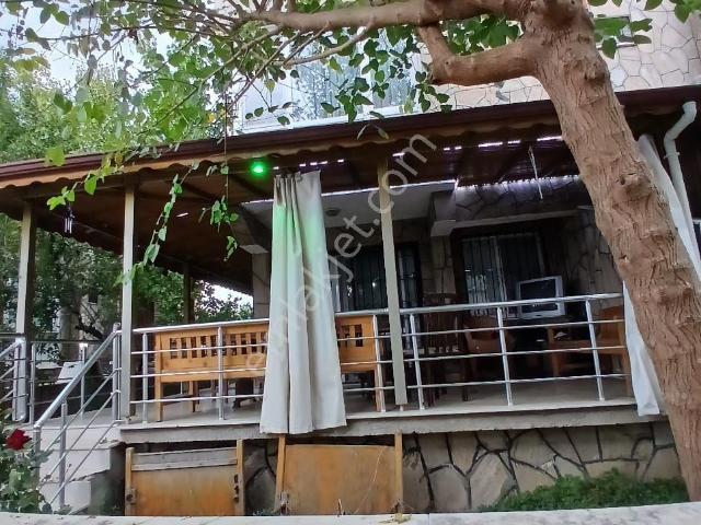 Kuşadasi, Aydin içerisinde satılık Arsa