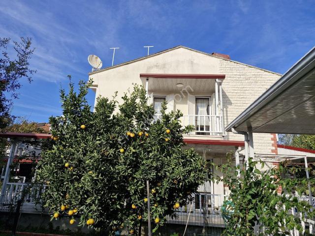 Kuşadasi, Aydin içerisinde satılık Villa