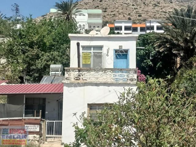 Aydincik içerisinde satılık Villa