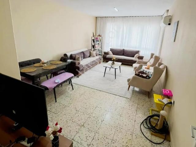 Mersin, Akdeniz içerisinde satılık mülk