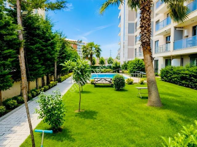 Aydınlı Mahallesi, Tuzla içerisinde satılık mülk