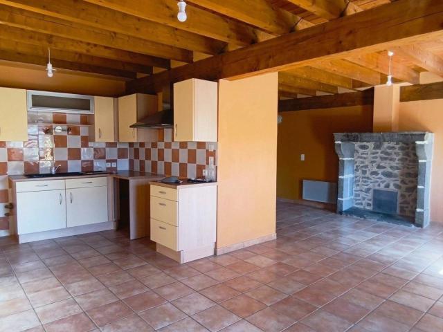 Maison vente à Aydat, Puy-de-Dôme