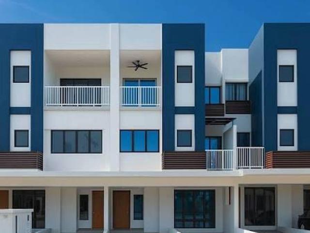 Townhouse for rent in Tanjong Sepat, Selangor